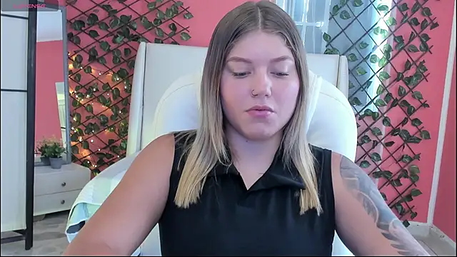 alaia greyy online show from 1, 5, 2026