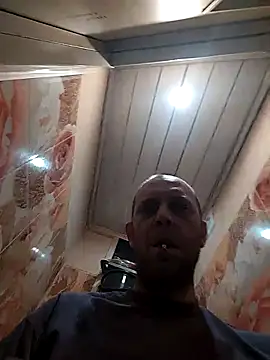 MaxDevilWhite online show from 9, 11, 2025