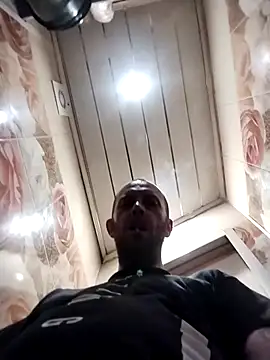 MaxDevilWhite online show from 28, 4, 2026