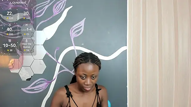 Snapshot of Sara_Naugty chatting on 8, 11, 2025 Sara Naugty online show from 8, 11, 2025