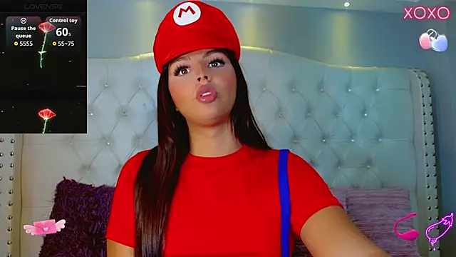 Snapshot of CamiiGarcia chatting on 14, 9, 2025 CamiiGarcia online show from 14, 9, 2025