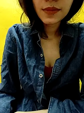 Snapshot of cute_IndianBabe chatting on 13, 3, 2025 cute IndianBabe online show from 13, 3, 2025