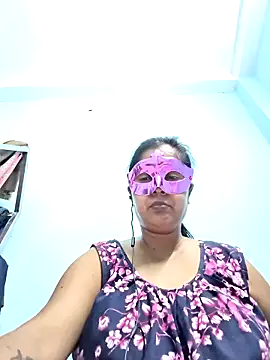 Snapshot of mahi43 chatting on 18, 2, 2025 mahi43 online show from 18, 2, 2025