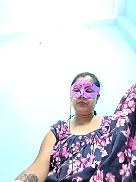Snapshot of mahi43 chatting on 23, 2, 2025 mahi43 online show from 23, 2, 2025