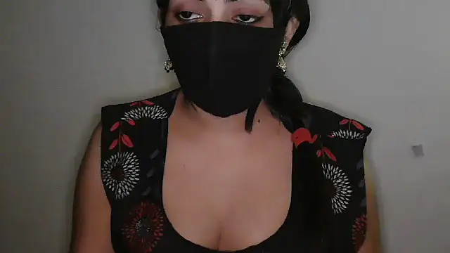 Snapshot of Reddy_Trisha chatting on 11, 4, 2026 Reddy Trisha online show from 11, 4, 2026