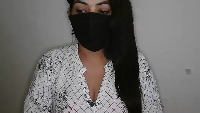 Snapshot of Reddy_Trisha chatting on 12, 4, 2026 Reddy Trisha online show from 12, 4, 2026
