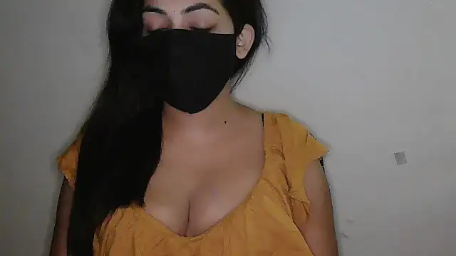 Snapshot of Reddy_Trisha chatting on 15, 4, 2026 Reddy Trisha online show from 15, 4, 2026