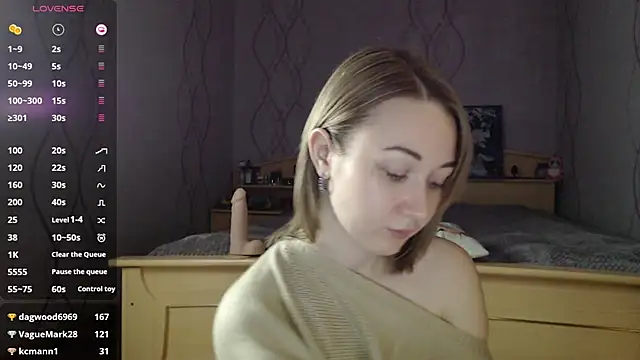 Snapshot of DaddysSluttyGirl2001 chatting on 12, 3, 2025 DaddysSluttyGirl2001 online show from 12, 3, 2025