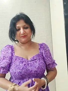 horny lizia online show from 10, 5, 2026