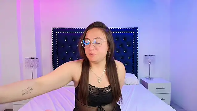 Lilyy evans online show from 21, 2, 2025