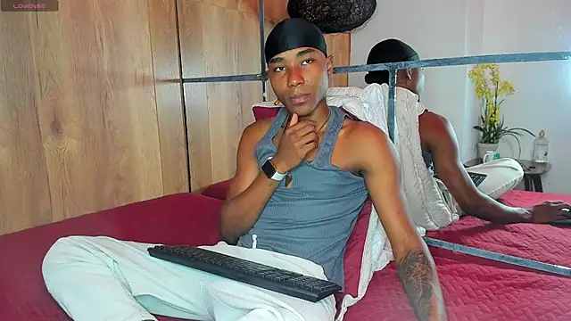 Snapshot of JackBBC18 chatting on 8, 10, 2025 JackBBC18 online show from 8, 10, 2025