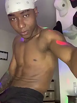 Snapshot of JackBBC18 chatting on 17, 11, 2025 JackBBC18 online show from 17, 11, 2025