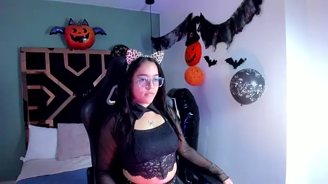 Snapshot of Billie_Jhonson_ chatting on 13, 10, 2025 Billie Jhonson  online show from 13, 10, 2025