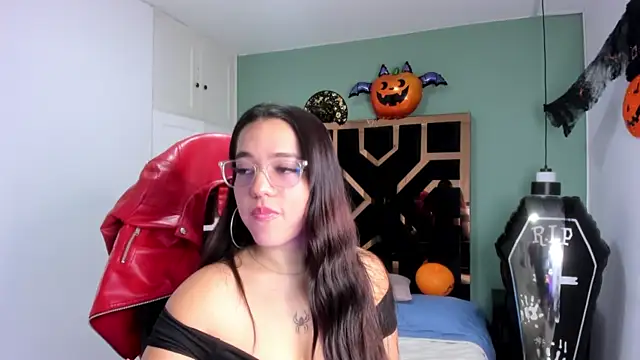 Snapshot of Billie_Jhonson_ chatting on 27, 10, 2025 Billie Jhonson  online show from 27, 10, 2025