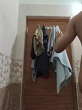 Snapshot of randit7 chatting on 17, 11, 2025 randit7 online show from 17, 11, 2025