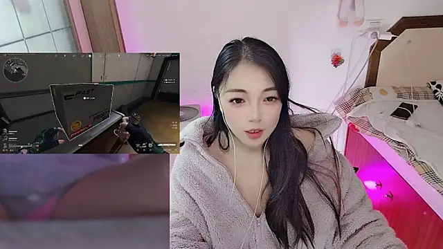 Snapshot of Song_99 chatting on 4, 3, 2026 Song 99 online show from 4, 3, 2026