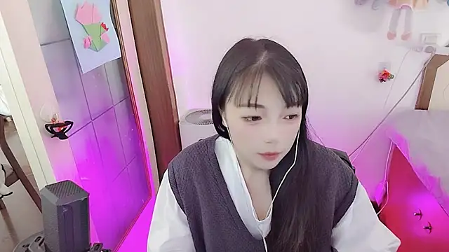 Snapshot of Song_99 chatting on 31, 3, 2026 Song 99 online show from 31, 3, 2026