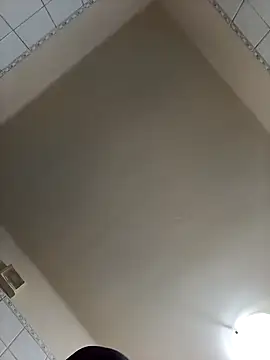 Luigi1990  online show from 28, 1, 2025