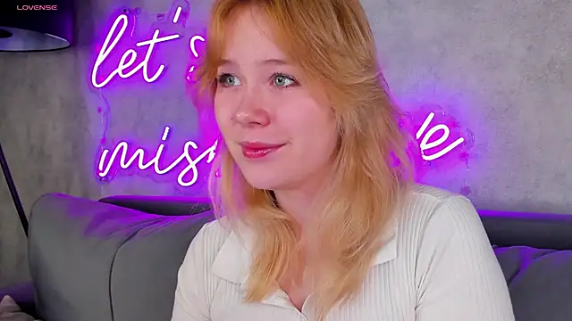 Snapshot of Amy_Kimberlly chatting on 26, 9, 2025 Amy Kimberlly online show from 26, 9, 2025