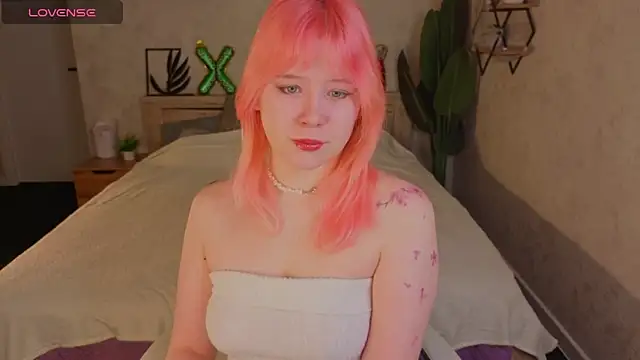 Snapshot of Amy_Kimberlly chatting on 6, 1, 2026 Amy Kimberlly online show from 6, 1, 2026