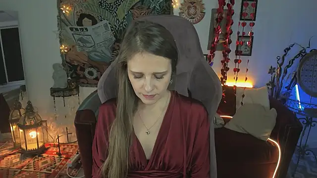 Snapshot of EmiliaBedy chatting on 3, 3, 2025 EmiliaBedy online show from 3, 3, 2025