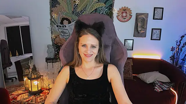 Snapshot of EmiliaBedy chatting on 16, 3, 2025 EmiliaBedy online show from 16, 3, 2025