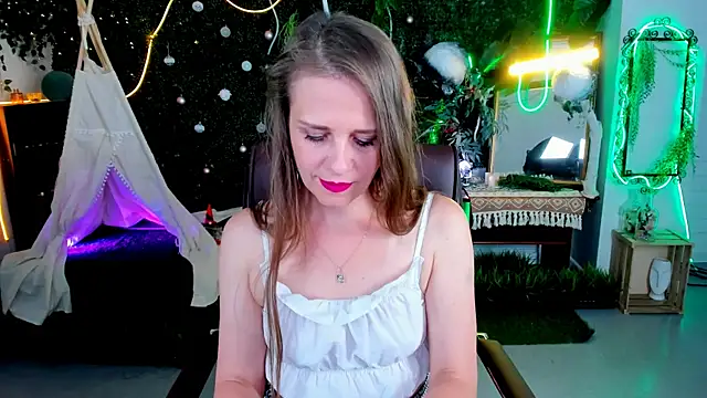 EmiliaBedy online show from 13, 5, 2026