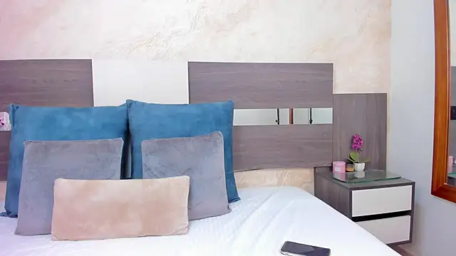 Snapshot of rachel_kole chatting on 7, 2, 2025 rachel kole online show from 7, 2, 2025