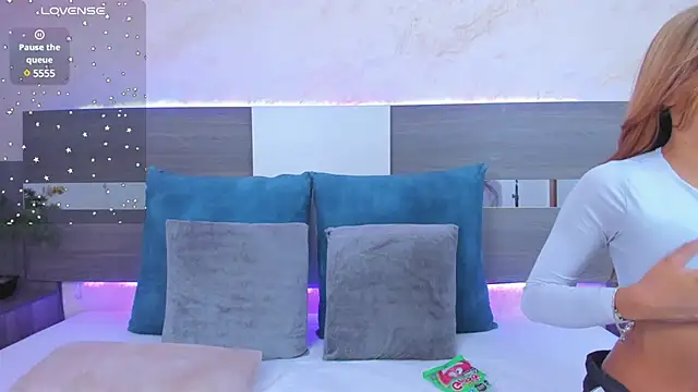 Snapshot of rachel_kole chatting on 6, 3, 2025 rachel kole online show from 6, 3, 2025