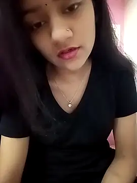 Snapshot of Tanu-00 chatting on 22, 12, 2025 Tanu-00 online show from 22, 12, 2025