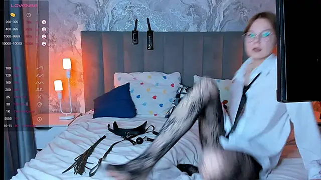 ElvinaBestwick online show from 23, 2, 2025