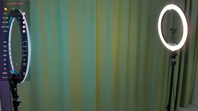 ElvinaBestwick online show from 11, 3, 2025