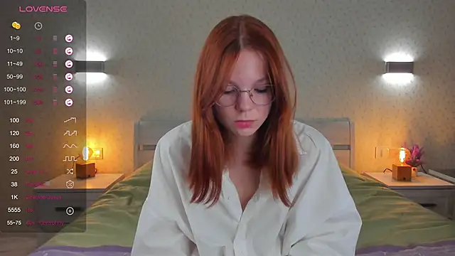 ElvinaBestwick online show from 19, 3, 2025