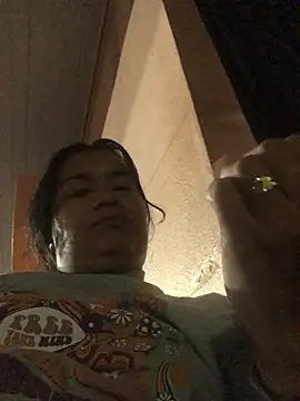 indiazinha69  online show from 10, 3, 2026