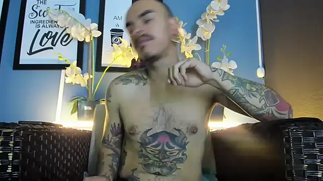 Snapshot of kaletattoo chatting on 15, 9, 2025 kaletattoo online show from 15, 9, 2025