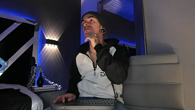 kaletattoo online show from 12, 1, 2026