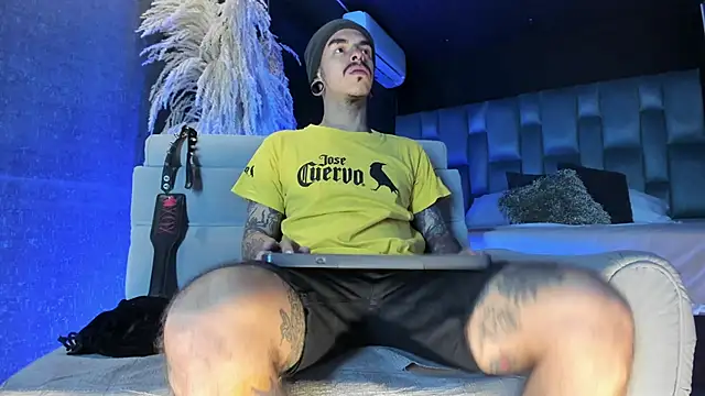 Snapshot of kaletattoo chatting on 22, 2, 2026 kaletattoo online show from 22, 2, 2026