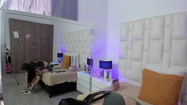 Snapshot of Ariana_rouse chatting on 13, 3, 2026 Ariana rouse online show from 13, 3, 2026