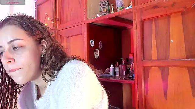 Isangel  online show from 18, 12, 2025