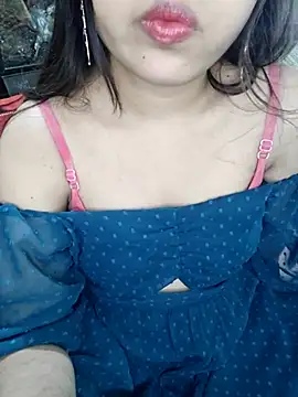 JANVI MISHRA1 online show from 18, 4, 2026