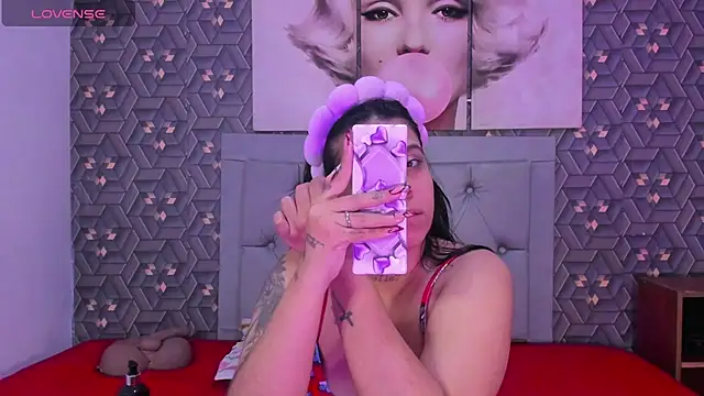 Emily rivera78 online show from 25, 6, 2026