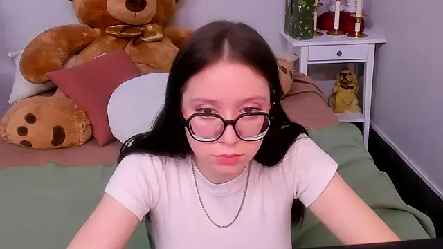 Snapshot of Alikka_Shykitty chatting on 5, 2, 2025 Alikka Shykitty online show from 5, 2, 2025