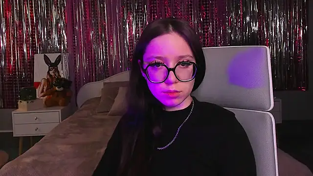 Snapshot of Alikka_Shykitty chatting on 9, 3, 2025 Alikka Shykitty online show from 9, 3, 2025