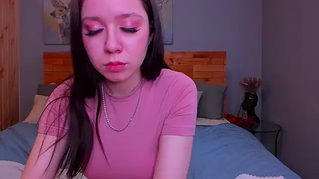 Snapshot of Alikka_Shykitty chatting on 10, 3, 2025 Alikka Shykitty online show from 10, 3, 2025