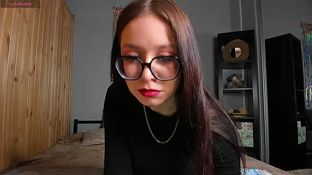 Snapshot of Alikka_Shykitty chatting on 21, 3, 2025 Alikka Shykitty online show from 21, 3, 2025