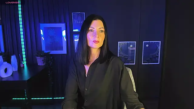 MonicaCheerful online show from 31, 1, 2025