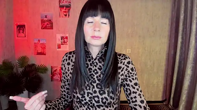 Snapshot of MonicaCheerful chatting on 5, 10, 2025 MonicaCheerful online show from 5, 10, 2025