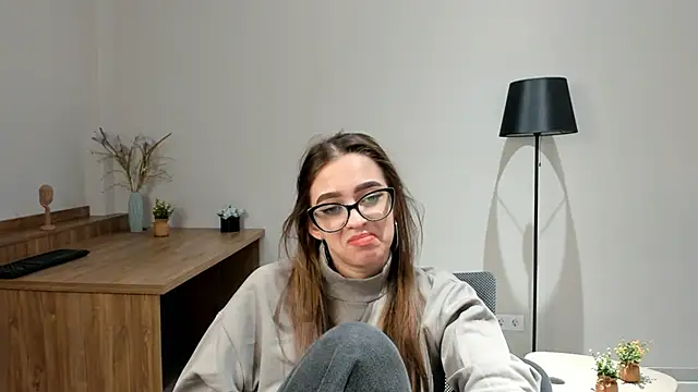 WhitneyCruise online show from 29, 1, 2025