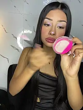 Snapshot of Miss_karol chatting on 6, 3, 2025 Miss karol online show from 6, 3, 2025