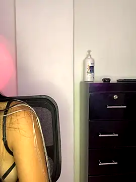 Miss karol online show from 18, 10, 2025